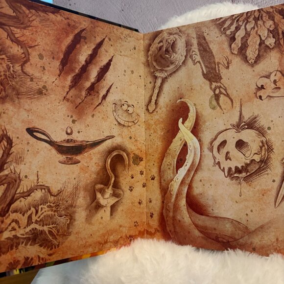 5 for $15 đź“•Disney, Villains The Evilest of Them All, Youth Book (SKU: 151MI) - Picture 2 of 3